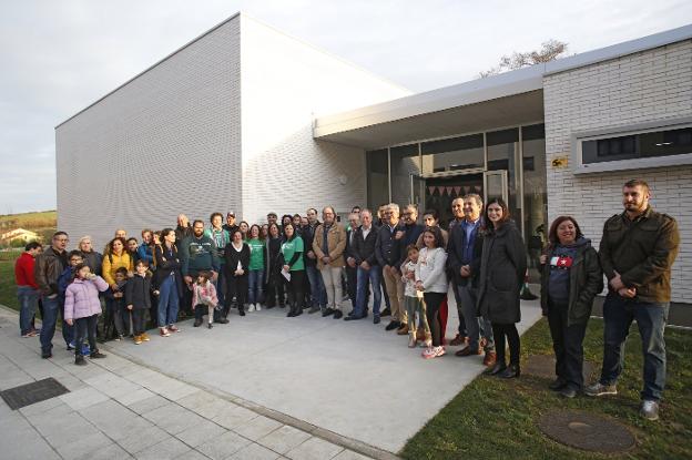 Nuevo Roces estrena una sede vecinal «que nos servirá para hacer barrio»