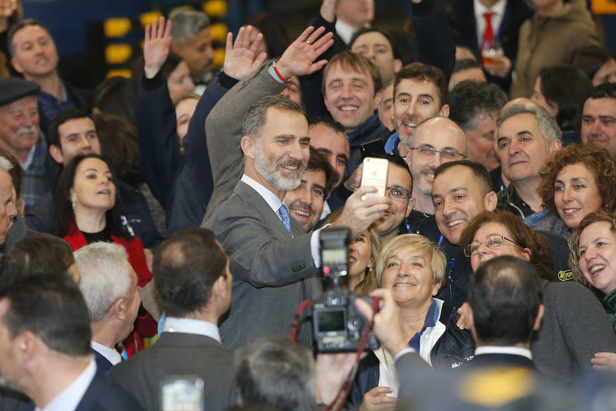 «Los españoles estamos cansados de reñir, menos mal que tenemos este Rey»