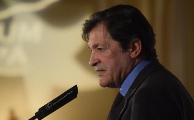 Javier Fernández: «Algunos ven la oficialidad como factor de identidad y eso conlleva riesgos»