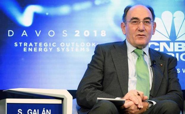 Sánchez Galán negocia un 'macrobono verde' récord de 5.300 millones