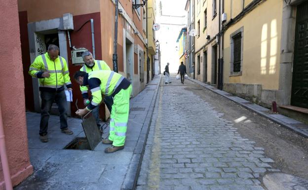 El traslado de las obras a la rotonda de Máximo González ralentiza el tráfico