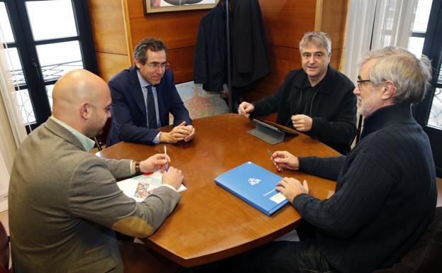 La Facultad de Educación ve «muy sólida» la propuesta de Gijón para el grado de Deporte