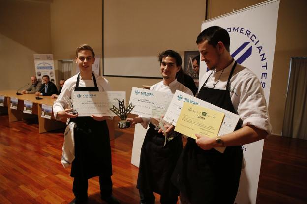 Un guiso de Gerona se lleva el primer premio del concurso de Xata Roxa de Moreda