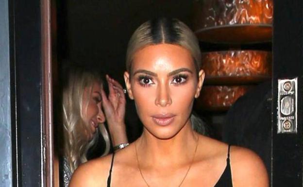 Este es el topless más polémico de Kim Kardashian