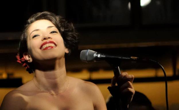 «La música gringa me ha robado el corazón»