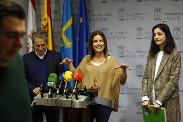 Foro promete buscar el consenso en las bases de la nueva convocatoria de la renta social de Gijón