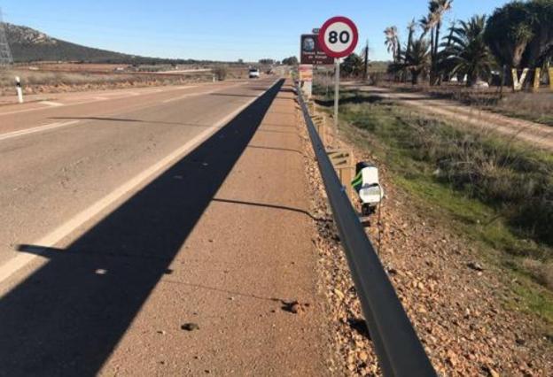 Tráfico estrena los 'superradares'; son multicarril y casi indetectables