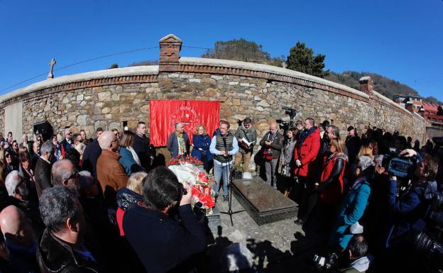 Adrián Barbón: «El PSOE está claramente unido»