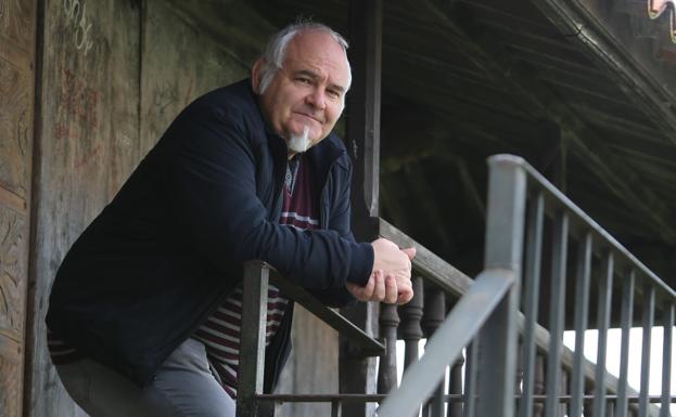 «La oficialidad es un marco legalista, no obliga a nadie a hablar en asturiano»