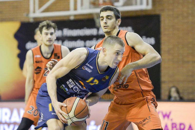 Unión Financiera 67-64 Actel Força Lleida, en imágenes