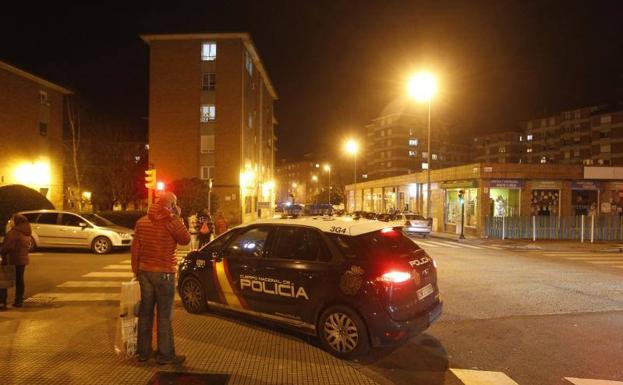 Dos heridos tras una pelea entre un hombre y una mujer en Gijón