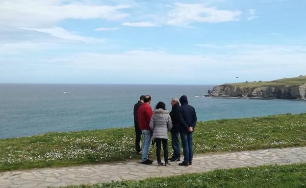 El padre de Lorena Torre participa un día más en la búsqueda de la gijonesa