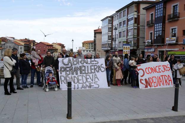 «Necesitamos una tercera plaza de pediatría para tener un servicio digno»