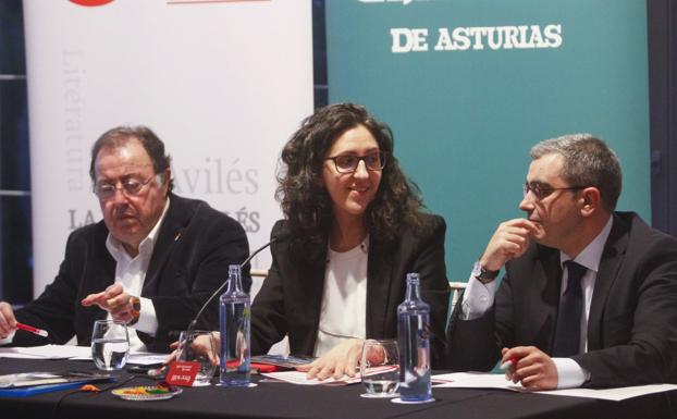 Alberto del Río enfoca la historia de Avilés a través de 160 fotografías