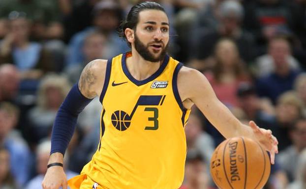 Un 'doble-doble' de Ricky Rubio guía a los Jazz a la octava victoria seguida