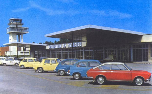 El aeropuerto de Asturias cumple 50 años con 3.855 viajeros y 35 vuelos cada día