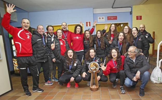 Hostelcur Gijón | «Sí, sí, sí, la Copa ya está aquí»