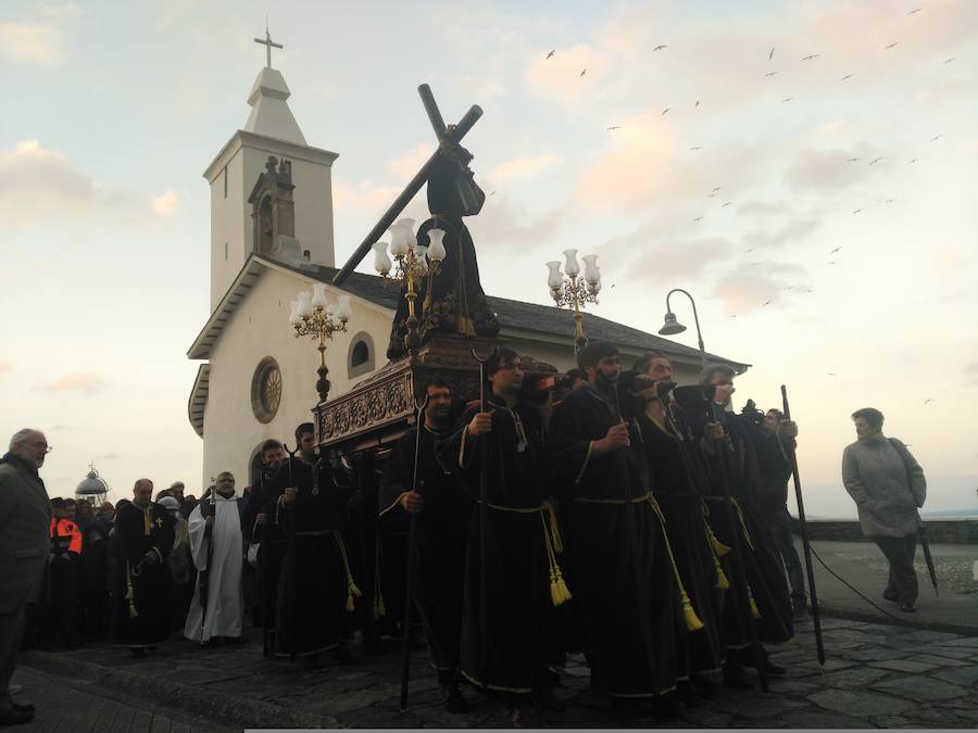 Luarca comienza su Semana Santa