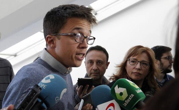 La oposición pide la dimisión de Cifuentes y urge explicaciones sobre las notas de su máster