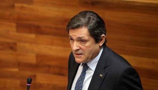 Javier Fernández: «Espero que el nuevo delegado de Gobierno trabaje por los intereses de Asturias»