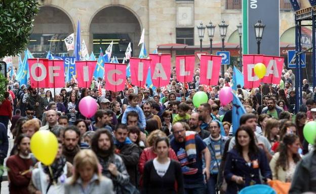 Convocan una manifestación por la oficialidad del asturiano para el 21 de abril en Oviedo