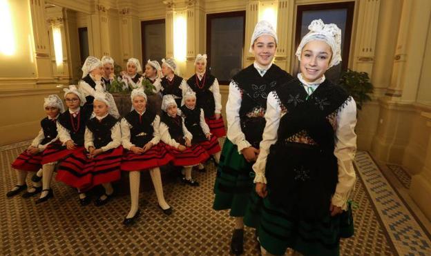 Xanas de teatro para abrir la fiesta