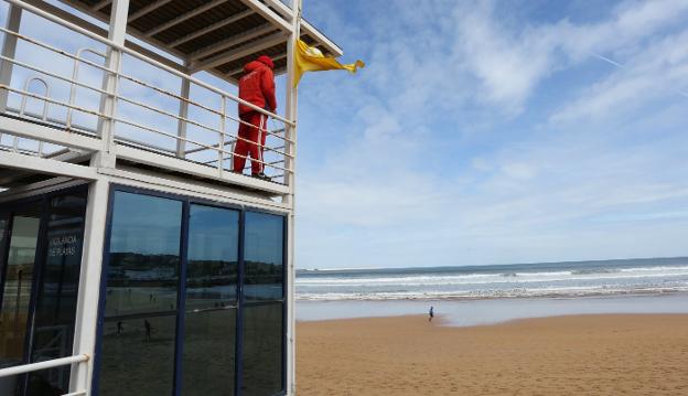 La fórmula para contratar a los salvamentos es un «fraude de ley», según Usipa