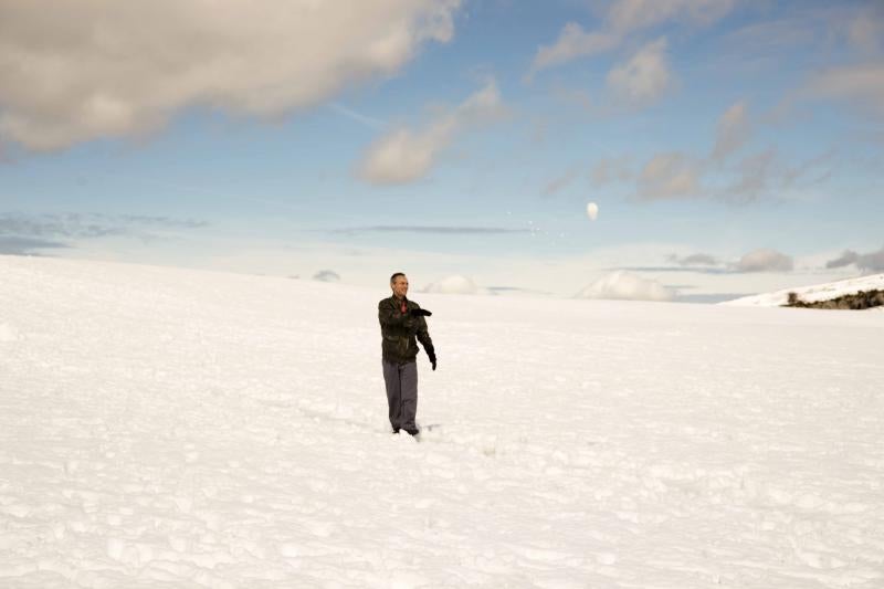 Los Lagos, espectaculares bajo la nieve en Semana Santa