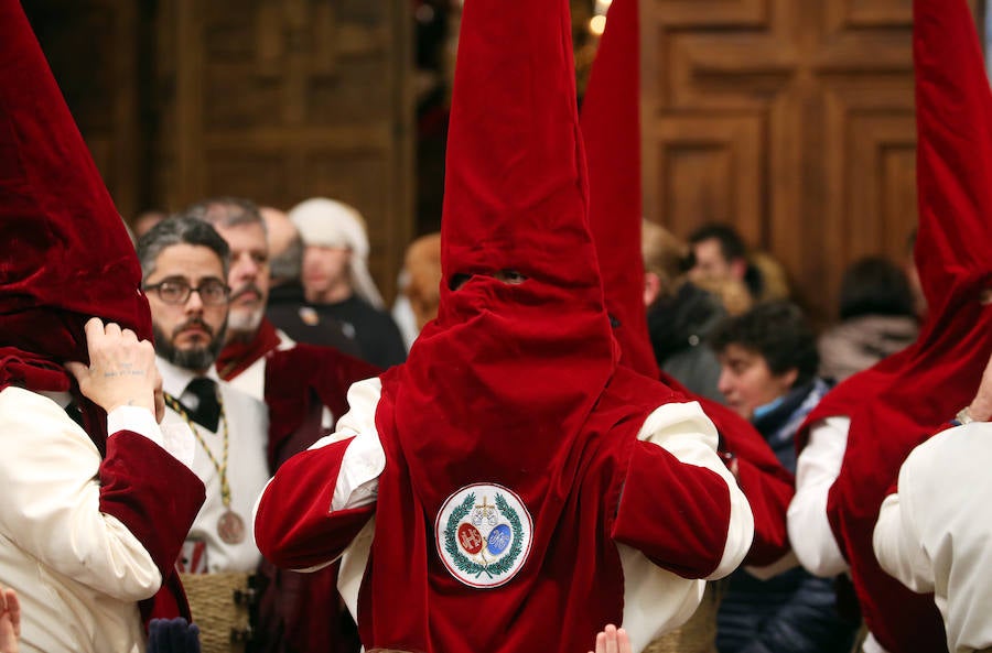 Procesión de La Madrugá de Oviedo, no pudo salir de la capilla