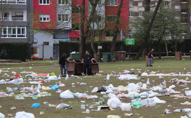 La Comida en la Calle genera casi siete toneladas más de basura que un lunes cualquiera