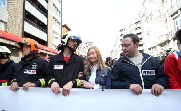 La viuda de Eloy Palacio lamenta la actitud «hipócrita» del equipo de gobierno de Oviedo