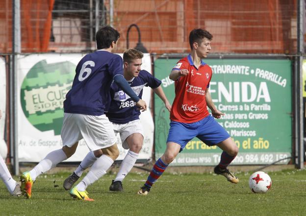 El Ceares obliga a capitular al Marino