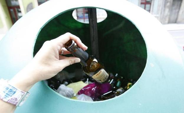 Sobrescobio, Oviedo y Gijón, a la cabeza de los municipios que más reciclan