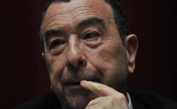 Piden que se dé el nombre del cineasta José Luis Garci a una calle de Gijón