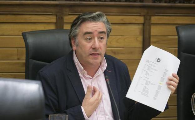«Han quedado retratados», dice Pablo González tras su rifirrafe con los antidesahucios