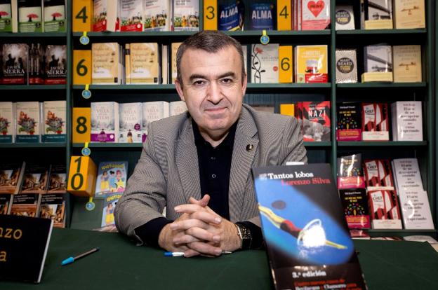 El escritor Lorenzo Silva dará el pregón de la XXV edición de LibrOviedo