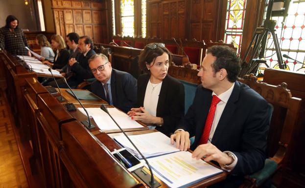 El ajuste de Montoro amenaza la inversión y la creación de nuevas plazas públicas en Asturias