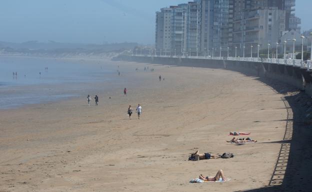 El interior de Asturias roza los 28 grados en la primera semana de tiempo soleado