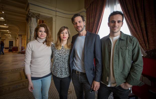 El Palacio Valdés acoge el estreno de 'Ilusiones'