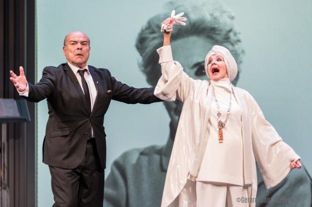 El ciclo de teatro trae una comedia de Concha Velasco y Antonio Resines