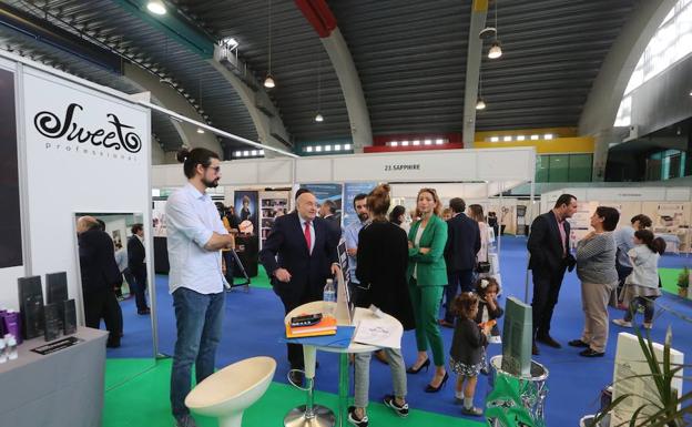 Artexpression abre sus puertas en el Pabellón de Congresos y Exposiciones de La Magdalena