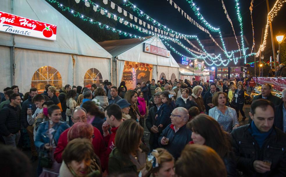 La Feria de Abril ya ilumina Infiesto