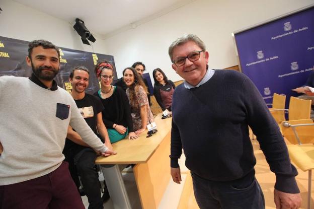 El barquillero Pelayo debuta en el cine