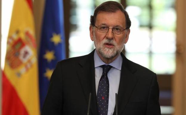 Rajoy reunirá a los integrantes del Pacto Antiterrorista tras la disolución de ETA