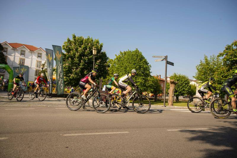 Iván García se hace con el Desafío Ribadedeva BTT