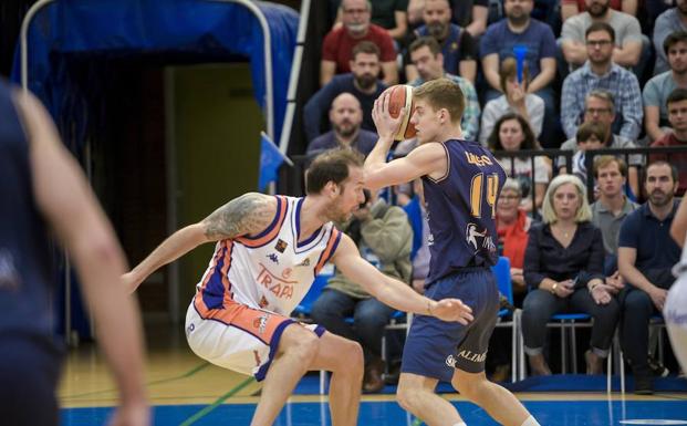 Paso de gigante del Unión Financiera