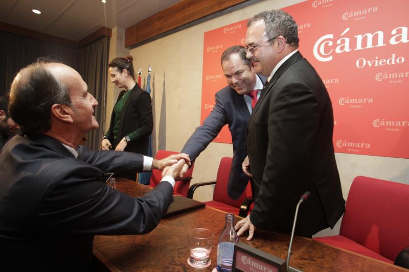 Carlos Paniceres, nuevo presidente de la Cámara de Oviedo
