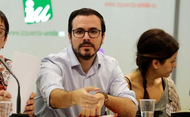 La militancia de IU votará en julio sobre la confluencia con Podemos