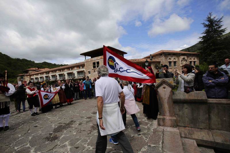 El Grupo Covadonga se vuelca con la Santina