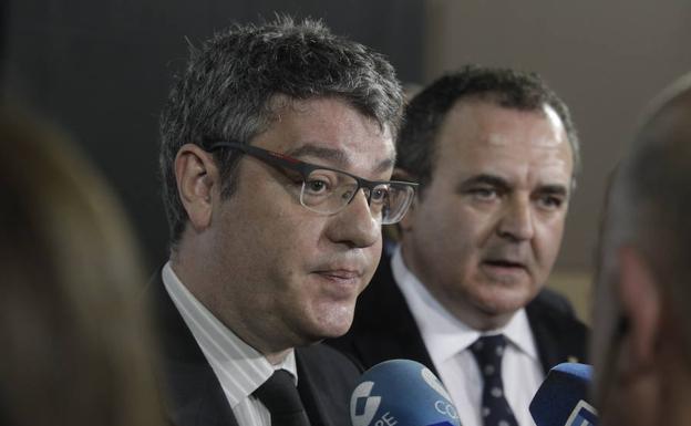 Nadal pide a los partidos que fijen su posición sobre el decreto que regula las térmicas